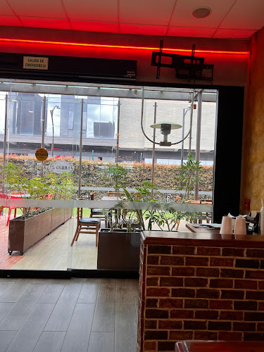 Leños & Carbón Bazaar Chía