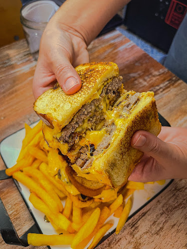 BF - Burgers & Fries Monteria - Montería