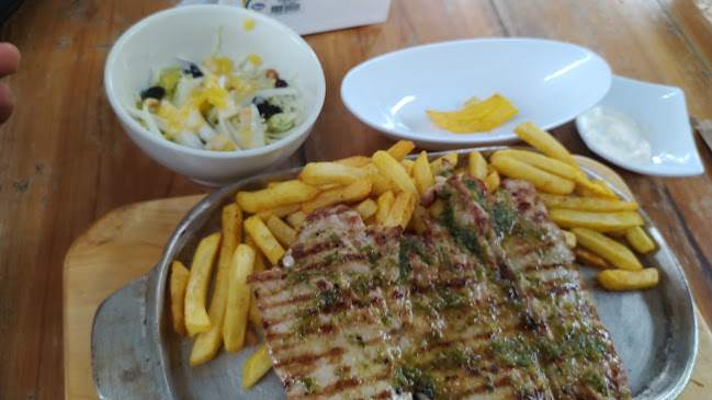 Opinii despre Córdova Restaurante y Parador în Chinú - Gastronomía y hostelería