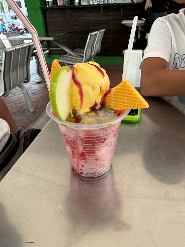 Bulevar Negocios Venta De Salpicon Frutas. Oriilas Rio Tulua.