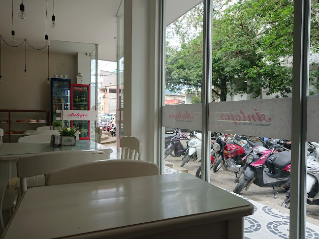 Panaderia Antojos - Mocoa