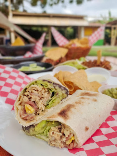 AYJUEMADRE FONDA - Gastronomía y hostelería