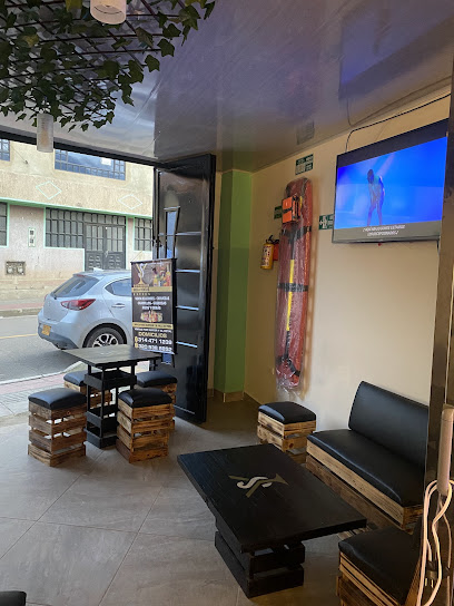 Licorera bar Mega ventas express