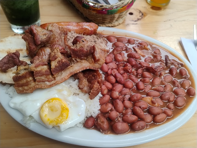 Opinii despre Restaurante Los Geranios Pereira - Risaralda în Pereira - Gastronomía y hostelería