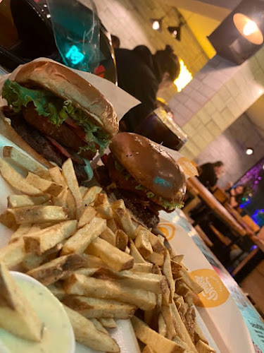 Plutos Burguer House