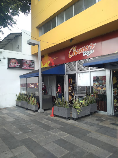 Chamos Burger, Restaurant y Pizzeria.