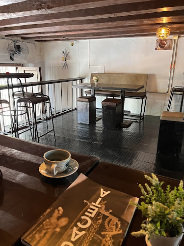 Macondo Librería & Café