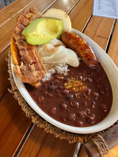 Comentarii opinii despre La Cabaña Del Gran Pandebono