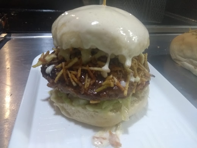 HAPPY Burger - Montería