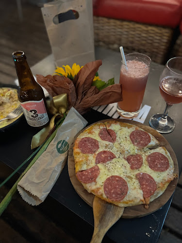 TiraParriba | Bar Restaurante | Hamburguesas, Cervezas, Cócteles - Gastronomía y hostelería