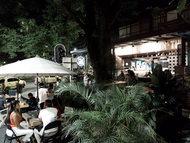 Comentarii opinii despre Chef Burger Parque 93