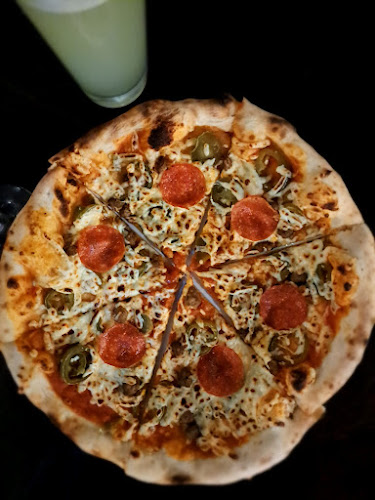 Opinii despre BANDIDO Burger & Pizza Duitama în Duitama - Gastronomía y hostelería