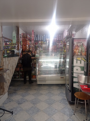 Cafetería y Fruteria Manhattan