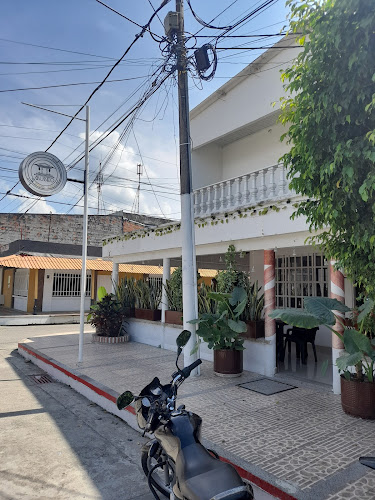 Opinii despre Rico Mariscos în Puerto Boyacá - Gastronomía y hostelería