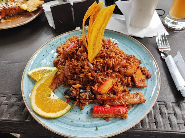 Mar&Luna Cook International - Girardot