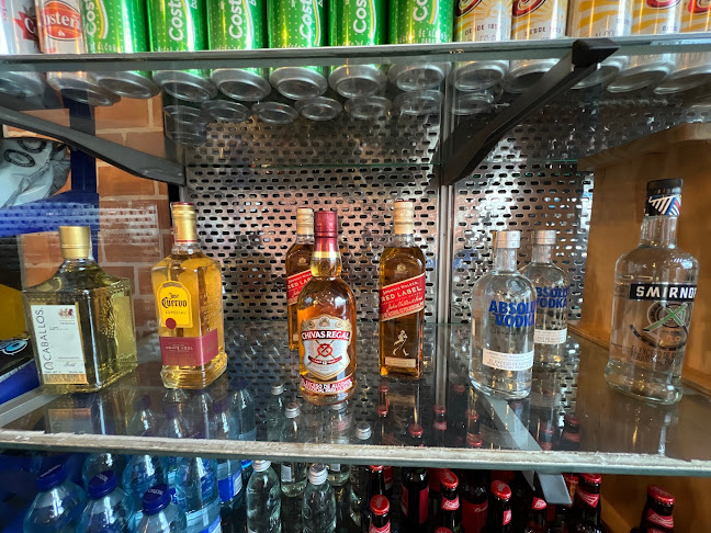 Opinii despre La Bodega Sogamoso Club Bolirana în Sogamoso - Gastronomía y hostelería