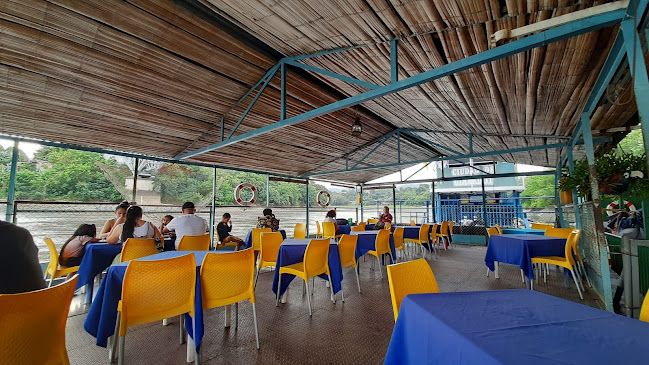 La Barca Del Capitán Rozo