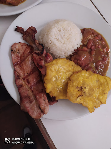 Opinii despre Estación Barrancas Parrilla în Barrancas - Gastronomía y hostelería