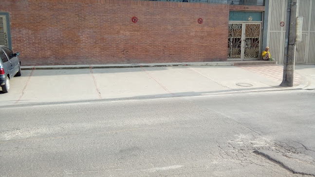 Pimenton & Pomodoro pizza - Funza