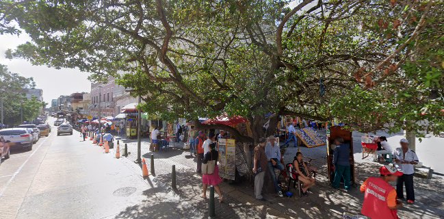 Plaza De Comidas