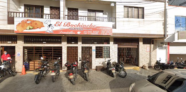 Restaurante El Bochinche Cenadero