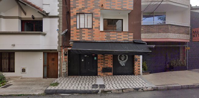 La Tres Uno · Parrilla