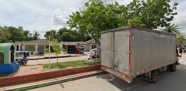 Milk and Cream Heladeria