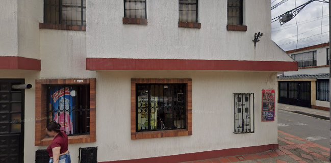 Licorera El Gato Negro