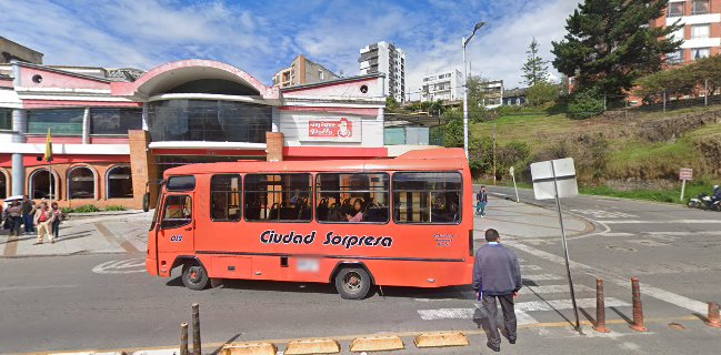 Mister Pollo La colina