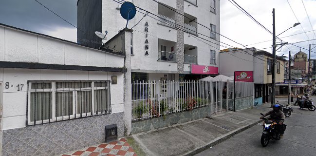 Opinii despre La Poderosa barrio El Granada în Armenia - Gastronomía y hostelería