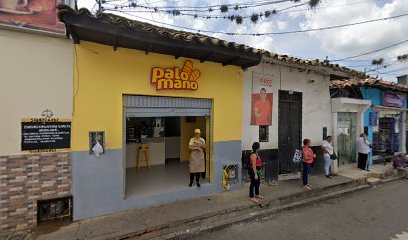 Pasabocas y palitos de queso Palomano