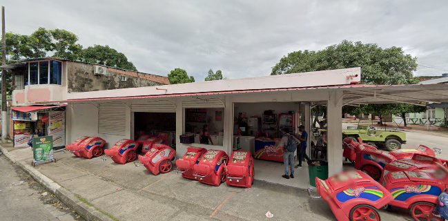 Comercializados de helado Aleja