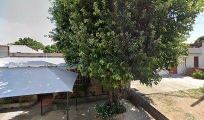 Panadería y Charcutería La Tía María