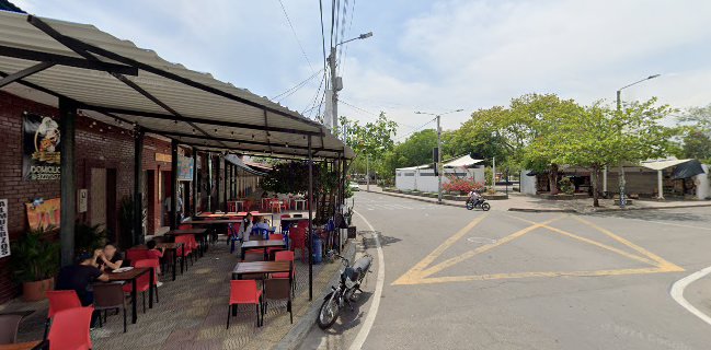 La Pizzería by Carbón y Sazón