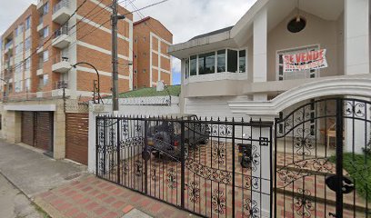 Licores 24 horas San ebrios Bulevar Niza