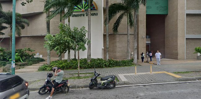 Beer Villavicencio c.c. Primavera Urbana